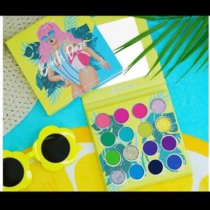 BEACH DAZE EYESHAROW PALETTE